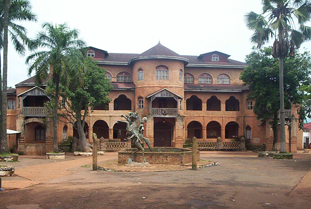 Palais des rois bamoun au Cameroun